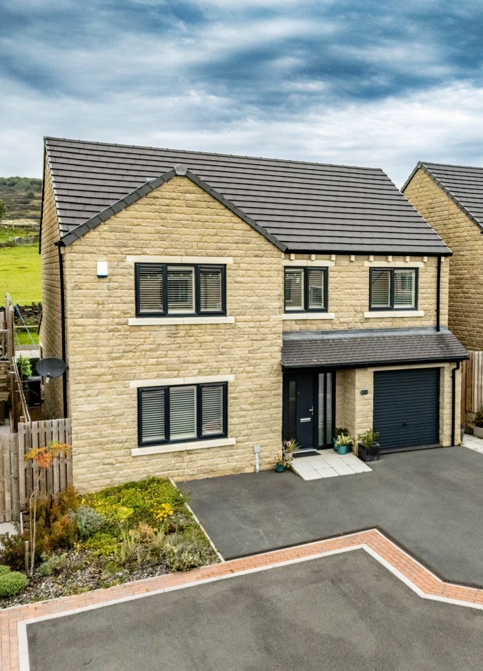 Helme Fold, Meltham, Holmfirth, HD9